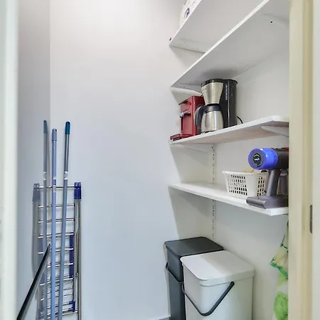 North Apartment *