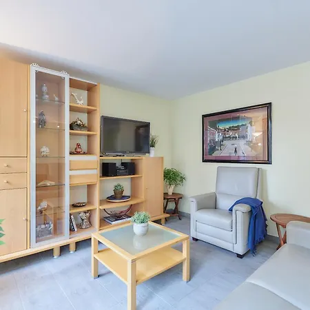 Lecomte - The Shoreline North 193 Apartment